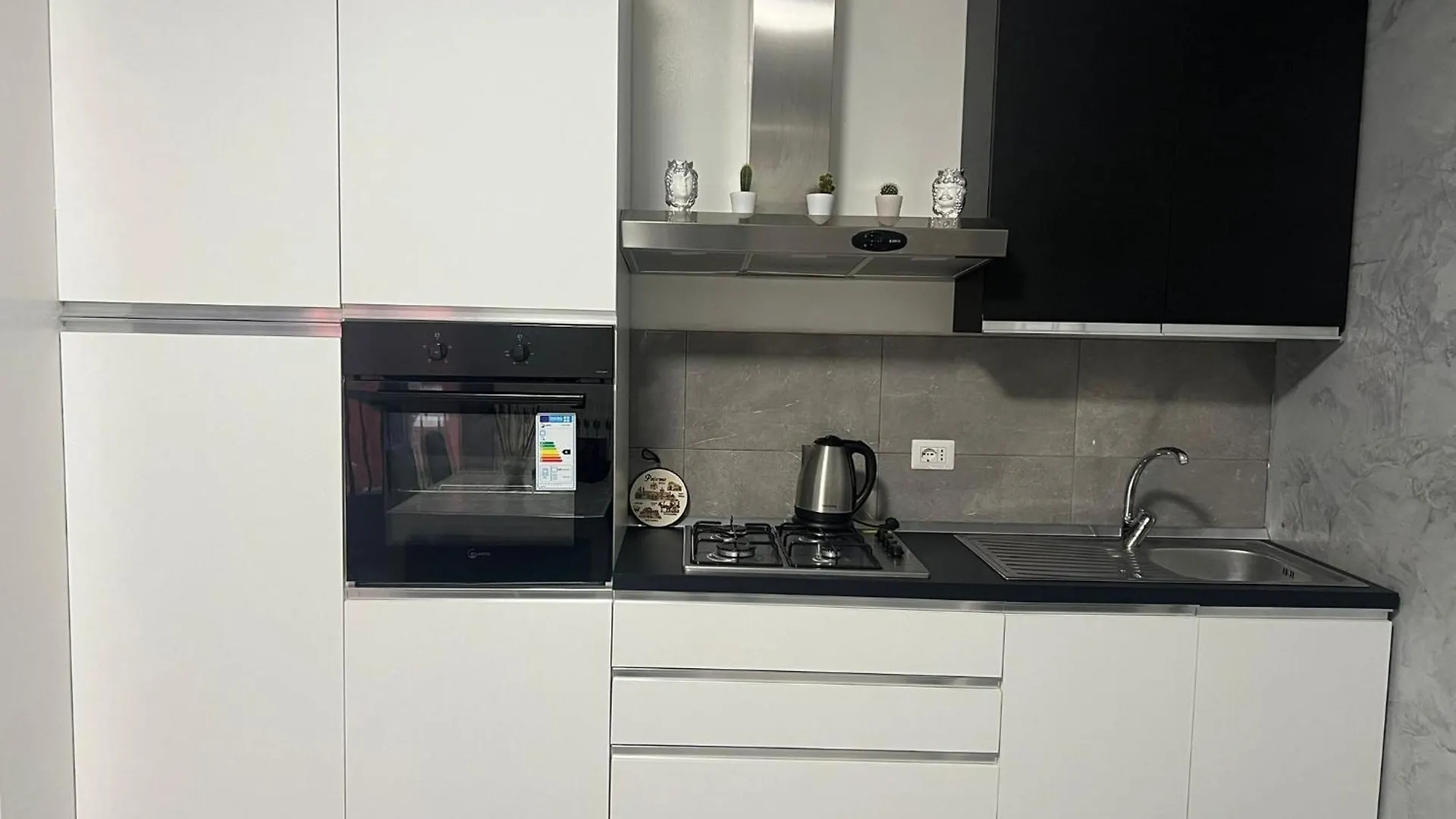 Intero Appartamento Ospedale Niguarda Milánó Apartman